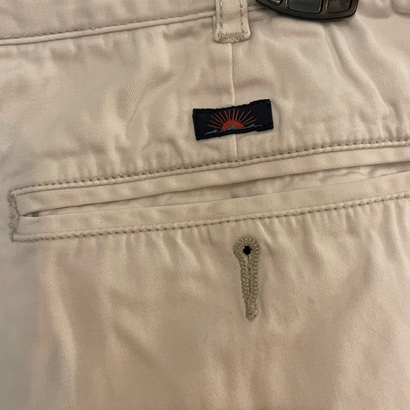 Faherty Light Tan Flat Front Shorts - Picture 5 of 8